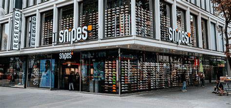 Snipes, a sneaker and streetwear retailer, to open at Throggs .